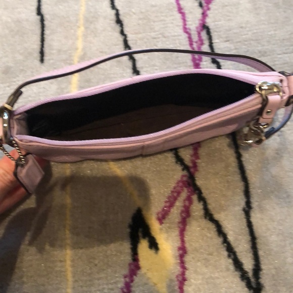 Coach purse/wristlet - Picture 3 of 5
